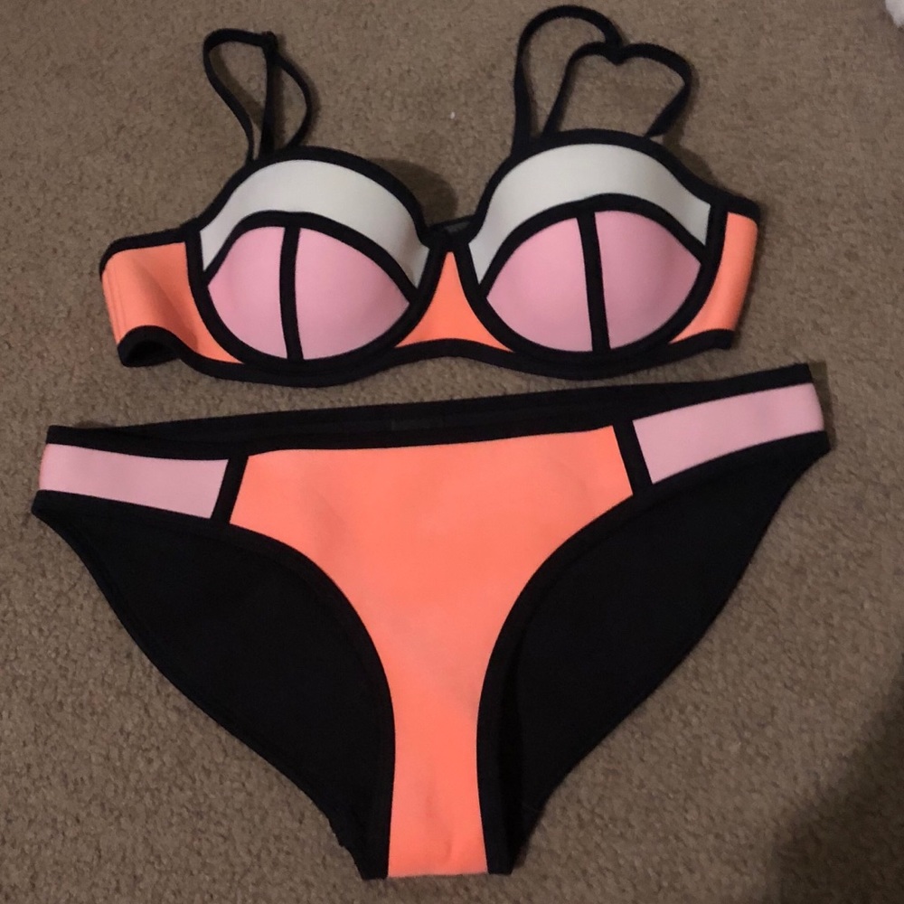 Triangl bathing suit